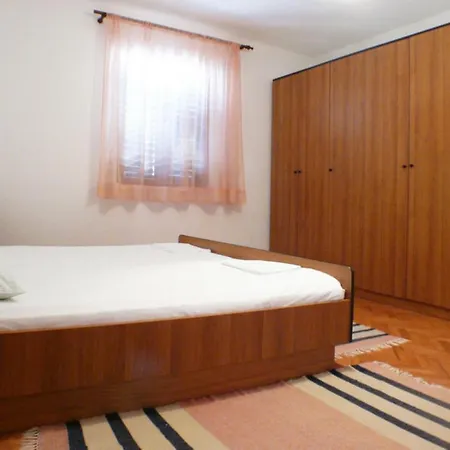 A1 - Near With Terrace And The Sea View דירה *