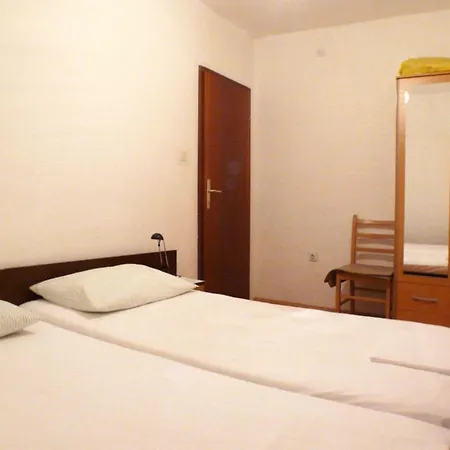 Apartment A1 - Near With Terrace And The Sea View Blato (Korcula)