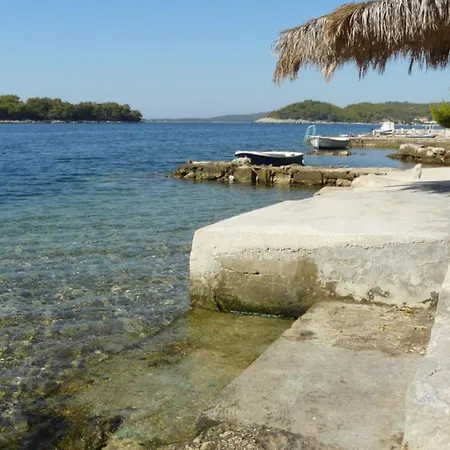 A1 - Near With Terrace And The Sea View * Blato (Korcula)